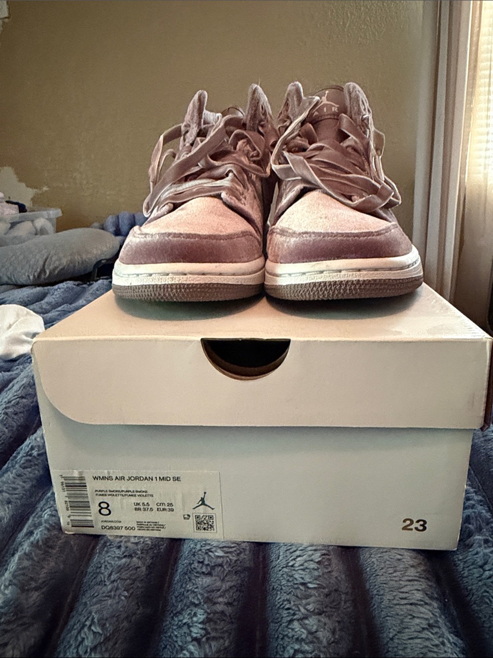 Nike Air Jordan 1 Mid SE - Mauve Pink Velvet